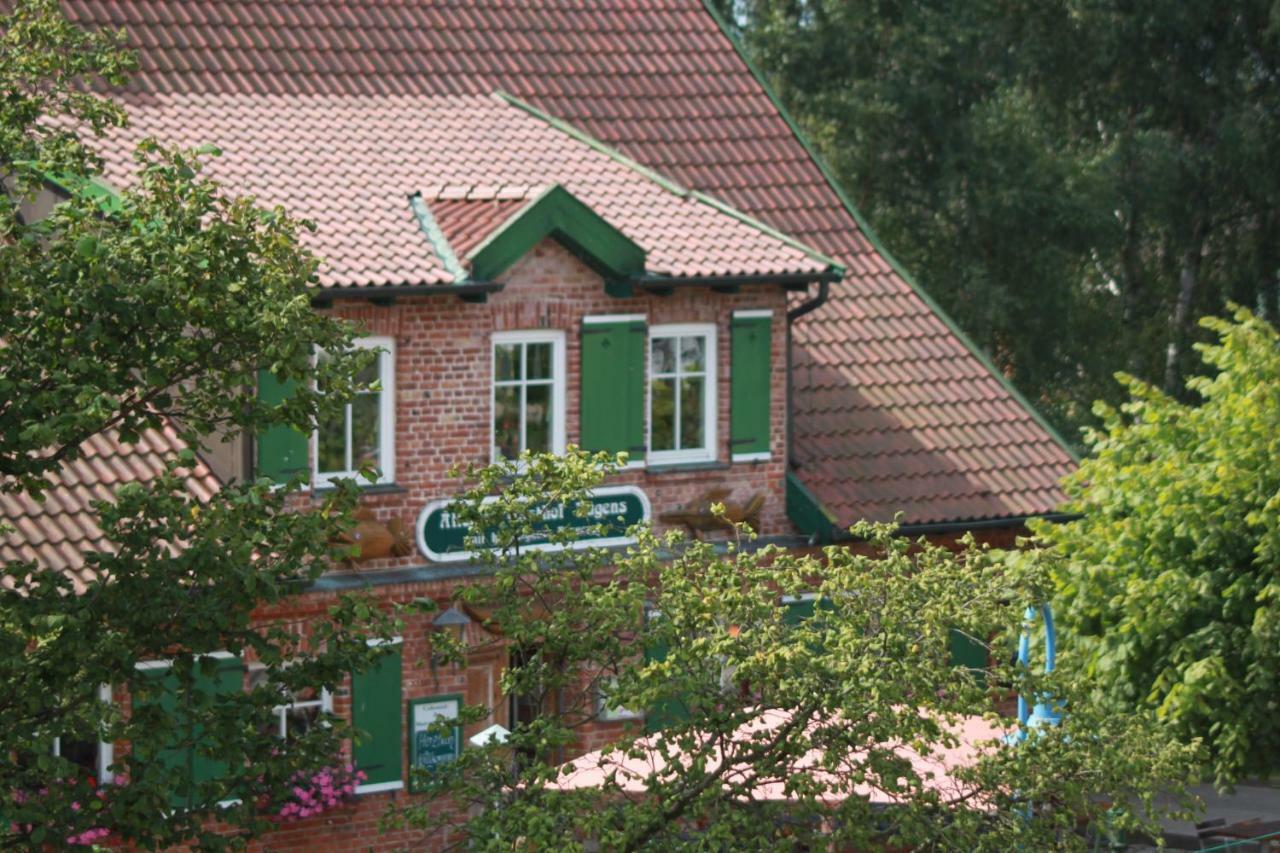 & Zur Linde 3* Middelhagen